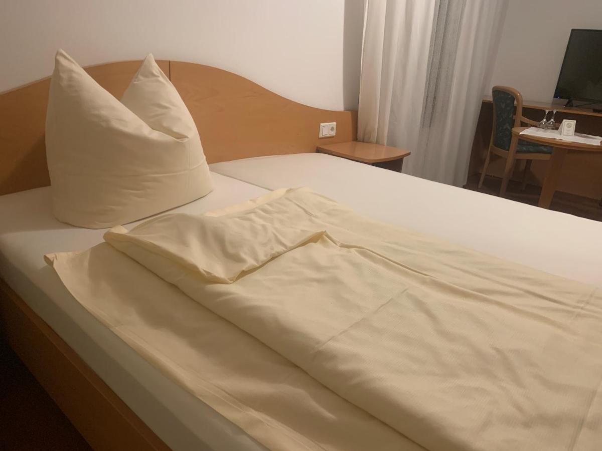 Hotel & Restaurant Rosenhof Bergen  Dış mekan fotoğraf